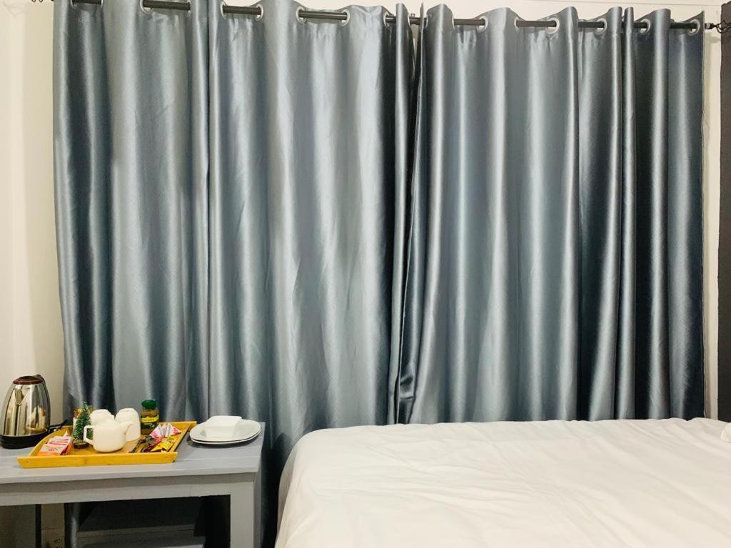 켐턴파크 Afrikawisa At O.R. Tambo International Airport B&B 외부 사진